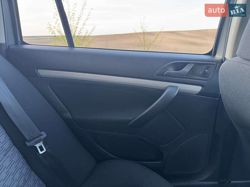 Универсал Skoda Octavia 2012 в Ровно
