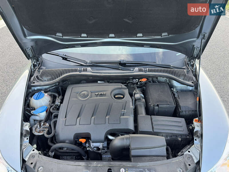 Универсал Skoda Octavia 2012 в Ровно
