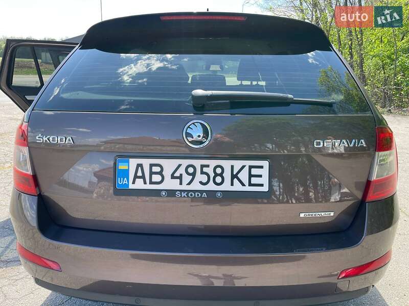 Універсал Skoda Octavia 2014 в Вінниці