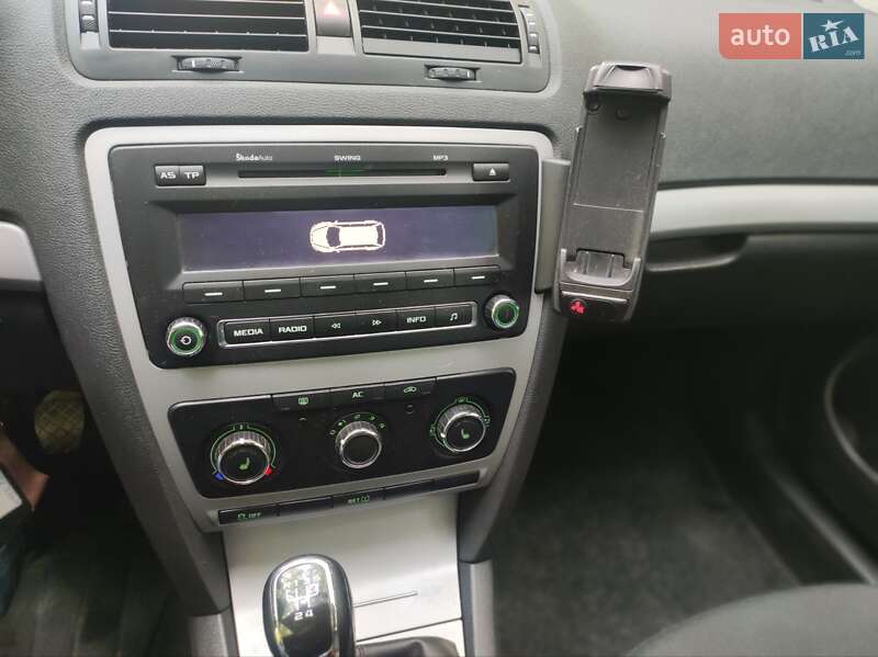 Универсал Skoda Octavia 2013 в Виннице