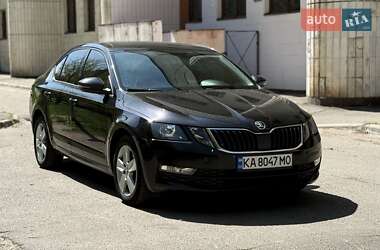 Лифтбек Skoda Octavia 2017 в Киеве