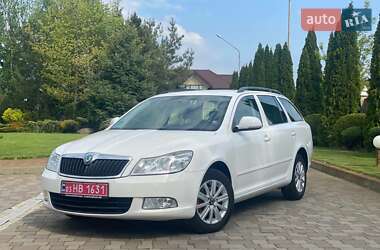 Универсал Skoda Octavia 2011 в 