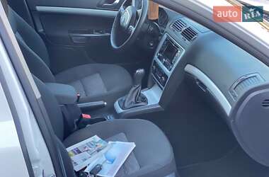 Универсал Skoda Octavia 2011 в 