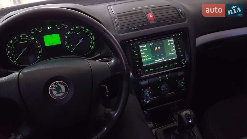 Ліфтбек Skoda Octavia 2006 в 
