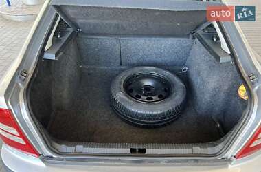 Лифтбек Skoda Octavia 2008 в 
