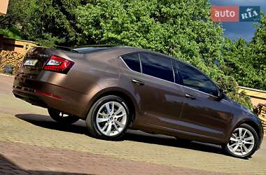 Ліфтбек Skoda Octavia 2019 в 