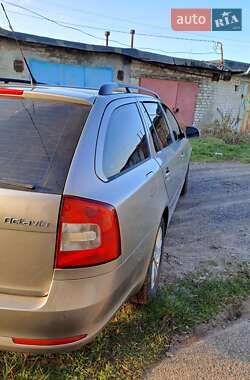 Универсал Skoda Octavia 2009 в 