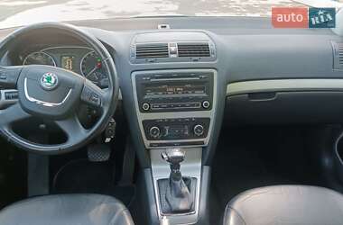 Универсал Skoda Octavia 2012 в 