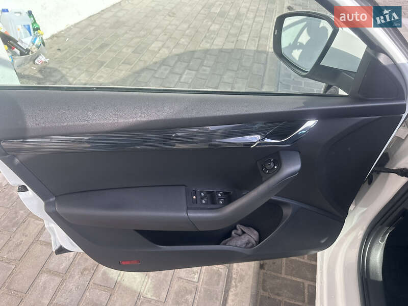 Універсал Skoda Octavia 2018 в Львові фото 12 Універсал Skoda Octavia 2018 в Львові