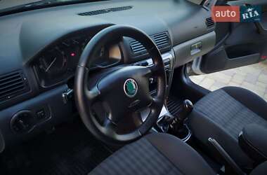 Лифтбек Skoda Octavia 2009 в 