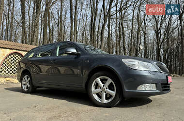 Универсал Skoda Octavia 2010 в 