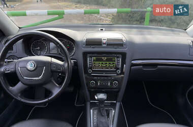 Универсал Skoda Octavia 2010 в 