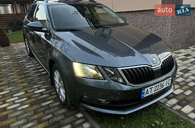 Универсал Skoda Octavia 2017 в Калуше