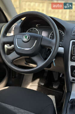 Універсал Skoda Octavia 2010 в 