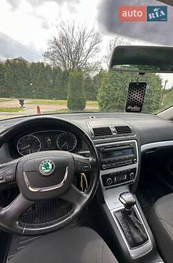 Універсал Skoda Octavia 2009 в 