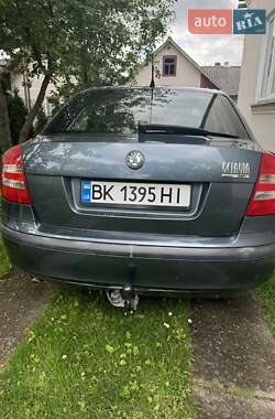 Лифтбек Skoda Octavia 2005 в 