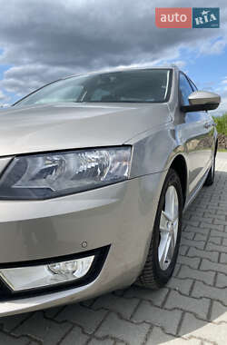 Универсал Skoda Octavia 2013 в 