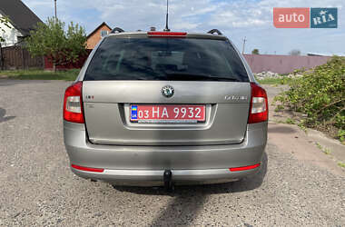 Универсал Skoda Octavia 2009 в 