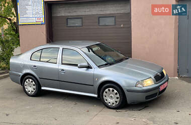 Лифтбек Skoda Octavia 2005 в 