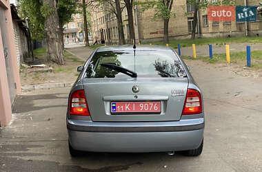 Лифтбек Skoda Octavia 2005 в 