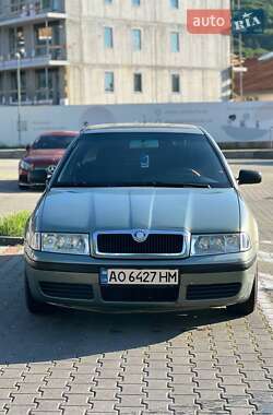 Ліфтбек Skoda Octavia 2001 в 