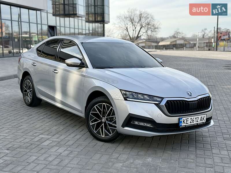 Ліфтбек Skoda Octavia 2020 в 