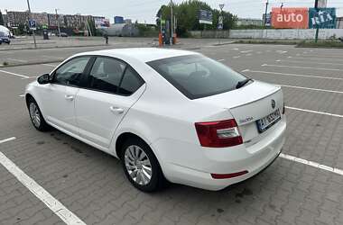 Лифтбек Skoda Octavia 2013 в 