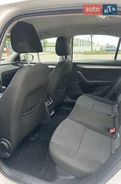 Лифтбек Skoda Octavia 2013 в 