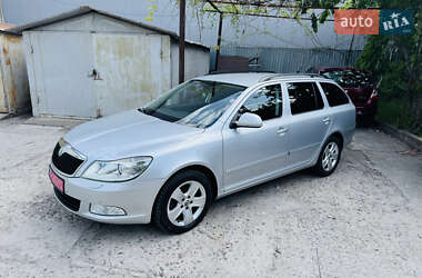 Универсал Skoda Octavia 2009 в 