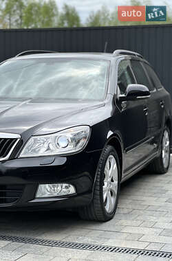 Універсал Skoda Octavia 2012 в 