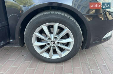 Универсал Skoda Octavia 2011 в 