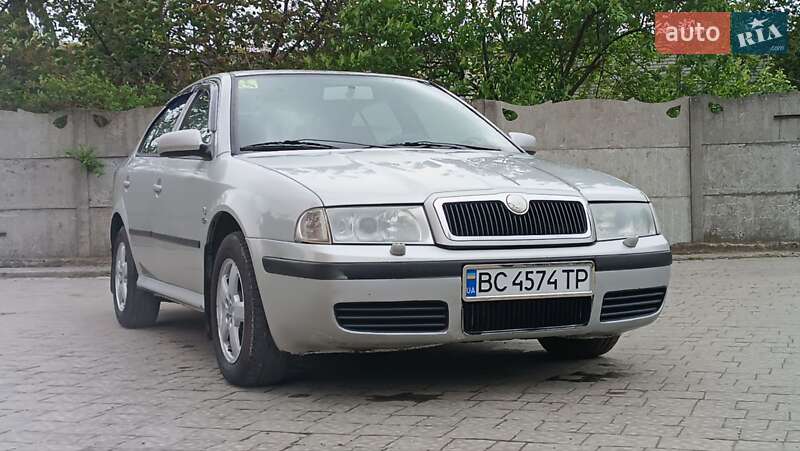 Ліфтбек Skoda Octavia 2001 в 
