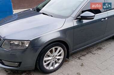 Универсал Skoda Octavia 2015 в 