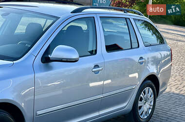 Универсал Skoda Octavia 2009 в 