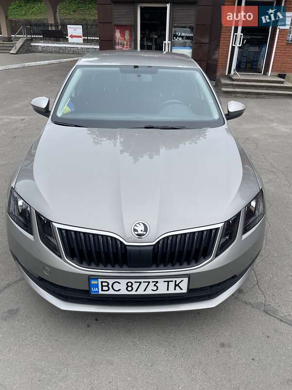 Лифтбек Skoda Octavia 2017 в Львове фото 4 Лифтбек Skoda Octavia 2017 в Львове