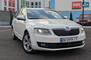 Універсал Skoda Octavia 2014 в Рівному