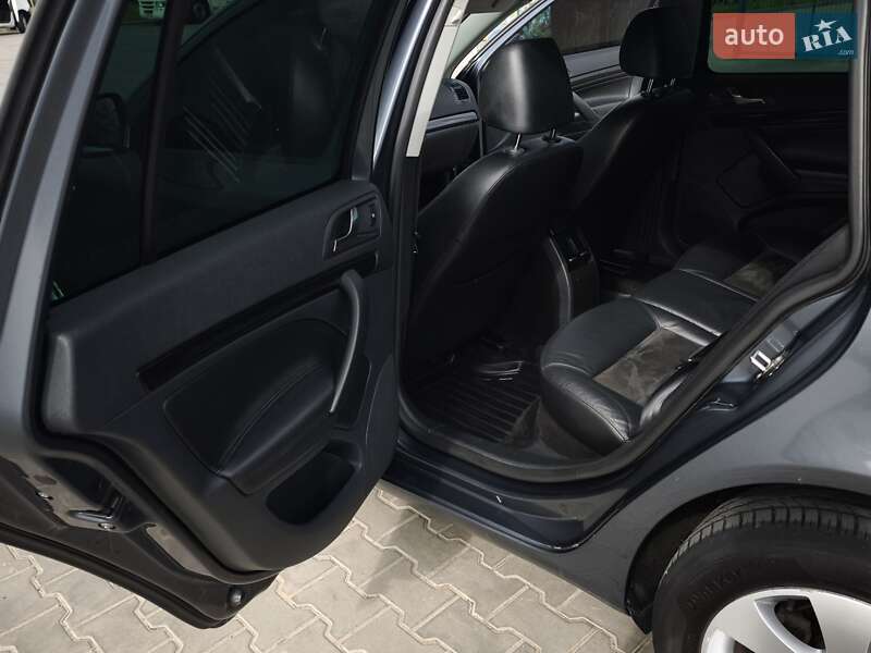 Универсал Skoda Octavia 2010 в Ивано-Франковске