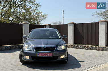 Ліфтбек Skoda Octavia 2012 в 