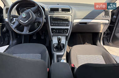 Ліфтбек Skoda Octavia 2012 в 