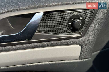 Ліфтбек Skoda Octavia 2012 в 