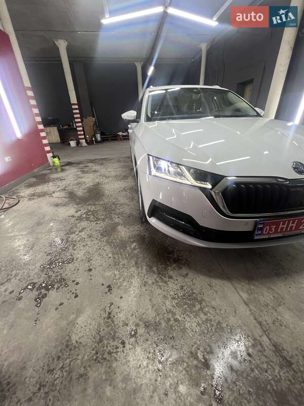 Універсал Skoda Octavia 2020 в Луцьку