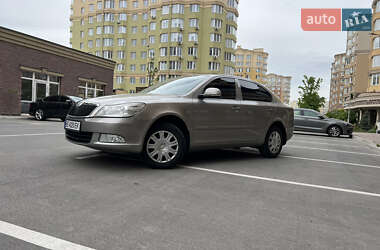 Лифтбек Skoda Octavia 2011 в Киеве