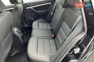 Універсал Skoda Octavia 2011 в 