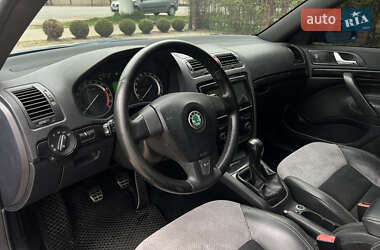 Лифтбек Skoda Octavia 2006 в 