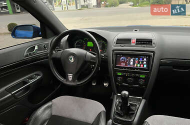 Лифтбек Skoda Octavia 2006 в 