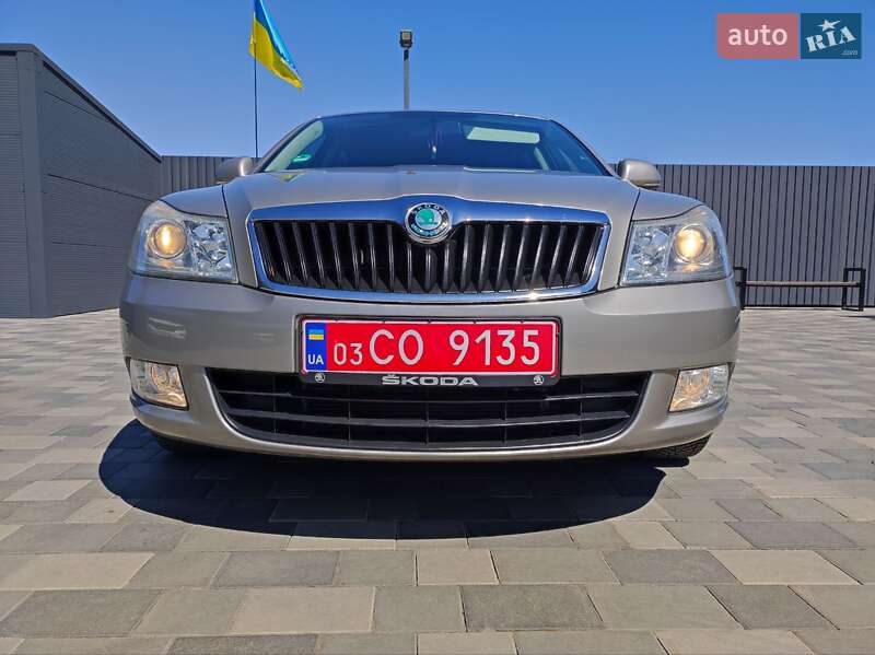 Универсал Skoda Octavia 2011 в 