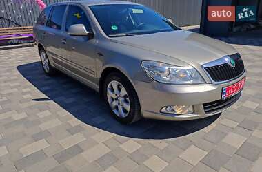 Универсал Skoda Octavia 2011 в 