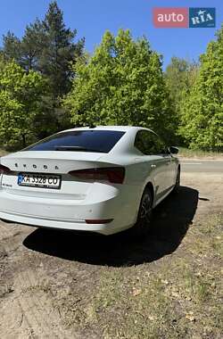 Ліфтбек Skoda Octavia 2020 в 