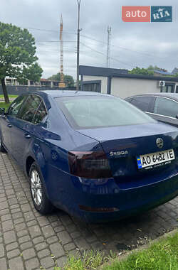 Лифтбек Skoda Octavia 2013 в 