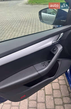 Лифтбек Skoda Octavia 2013 в 